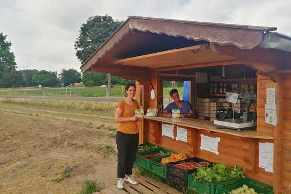 Hofladen auf Feld